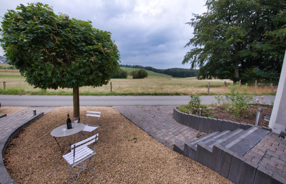 Bed and Breakfast L'Ardenne Buissoniere Бастонь Экстерьер фото